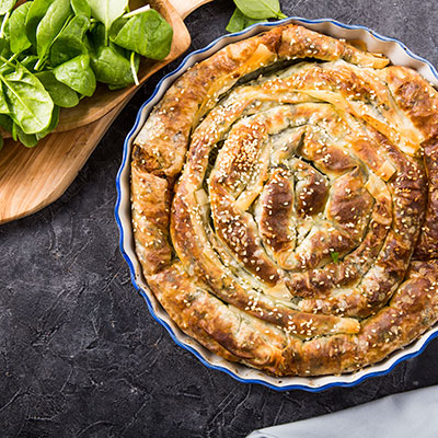 Kaşarlı Ispanaklı Börek